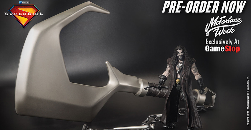 1-McFarlane-Lobo-Hook-Replica-010 Lobo Hook 1:1 Scale Prop Replica da Supergirl di McFarlane Toys GameStop Exclusive